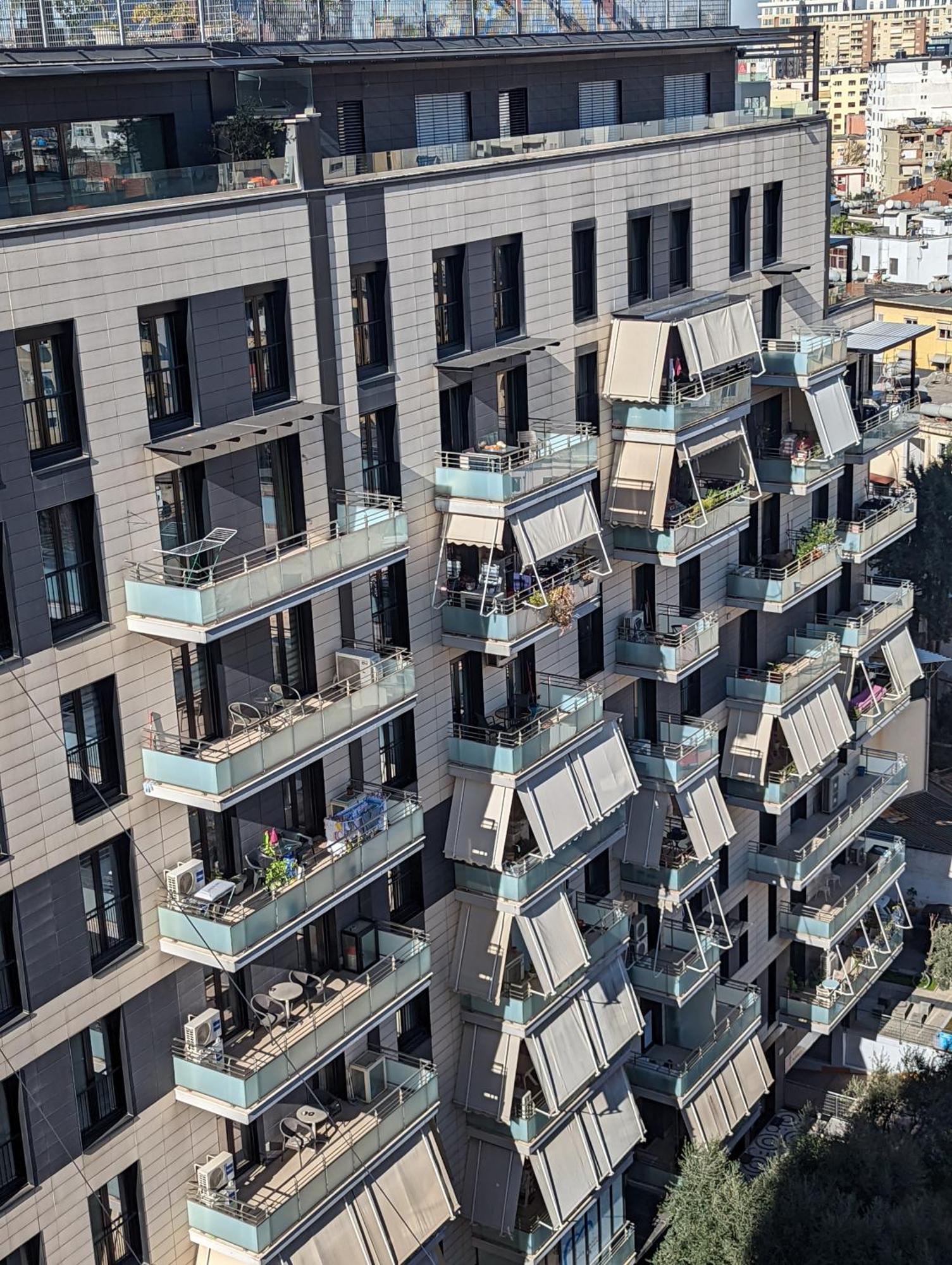 Spiranca Downtown Comfort Apartment Tiranë Ngoại thất bức ảnh